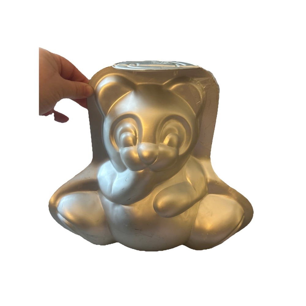 Vintage Wilton Bear 3D Stand-Up Cake Pan Mold 502-518 Korea No Clips